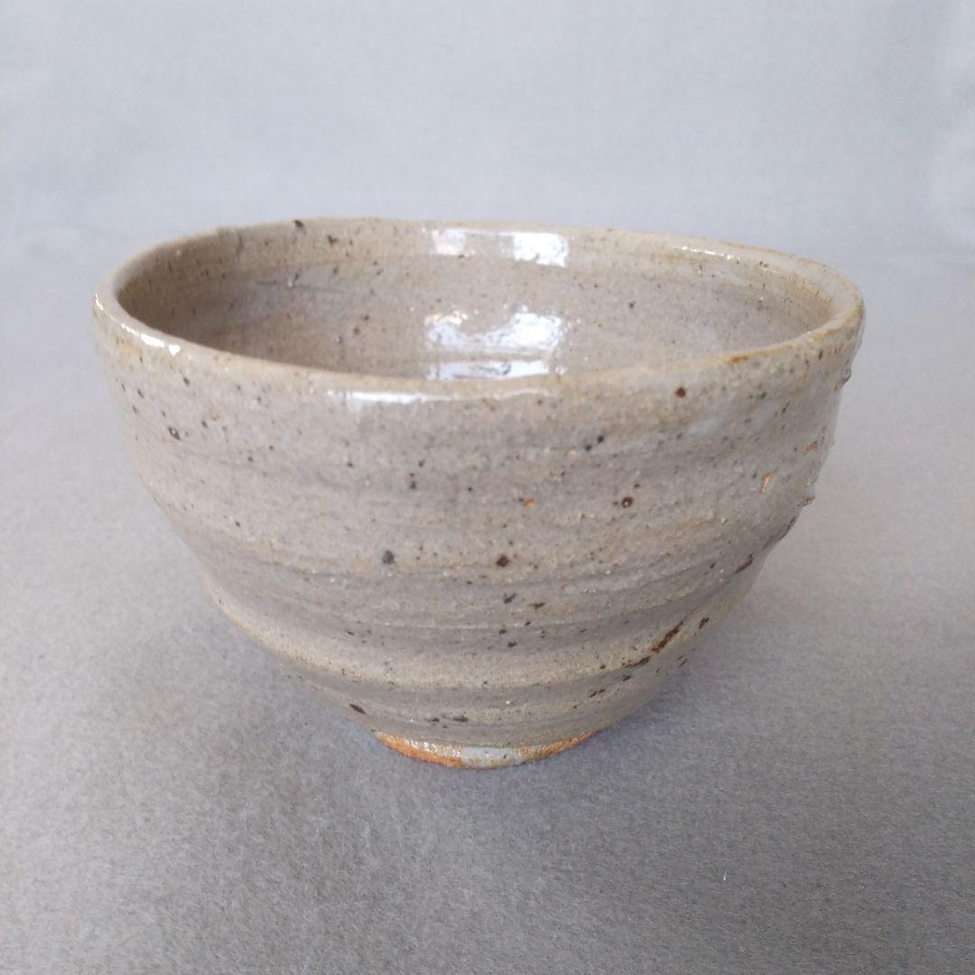 西岡小十　氏作　絵唐津茶碗　唐津焼　合わせ箱付き