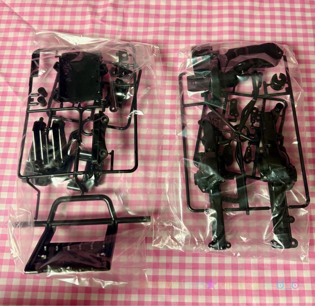 タミヤ◆ トヨタFJクルーサー CC-01シャーシ オフロードRCカー 1/10