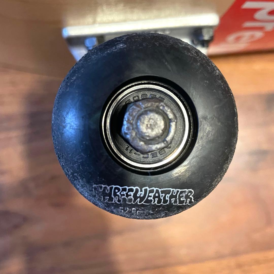 スケートボード　スケボー　コンプリート　スリーウェザー　エーストラック