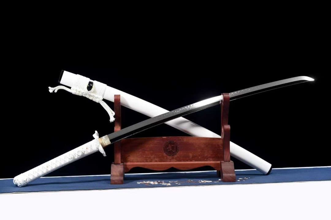 【白月魁】古兵器 刀装具 日本刀　模造刀 居合刀 武士道 鑑賞用 美術刀 贈り物