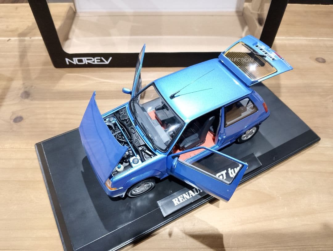 よっしー1/18 ノレブ　ルノー5 ターボ　ルノーサンク　ミニカー　ブルー