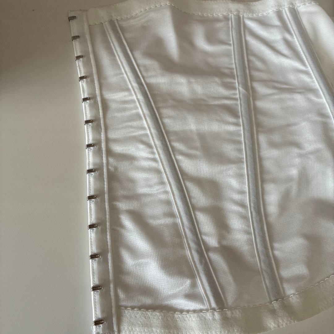 ワコール ブライダルインナー ミドリフ丈1/2カップブラ＆ウエストニッパー