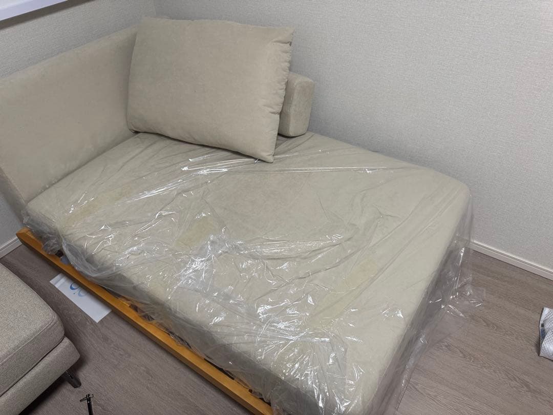 VENTOTA 1人掛けカウチソファSoroi-CH BE