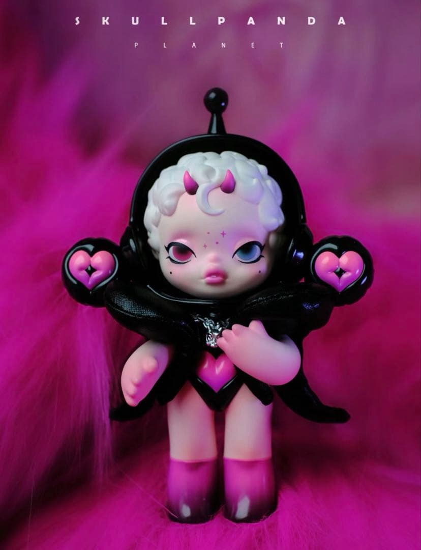 SKULLPANDA sweet hunterアクションフィギュアplanet 限定品POPMART