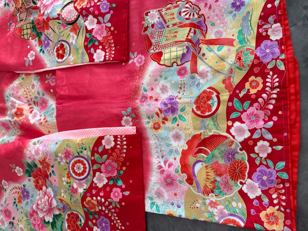 正絹四つ身　七五三　　長襦袢＆重ね襟付き　肩上げ済み