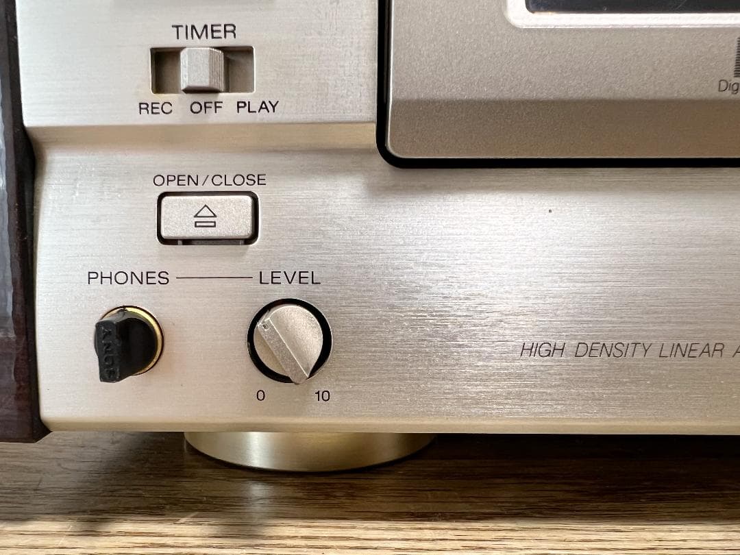 ☆SONY DTC-59ES☆DATデッキ ジャンク品☆取扱説明書付