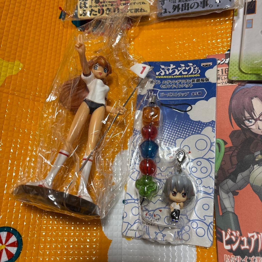 エヴァンゲリオングッズまとめ売り - メルカリ