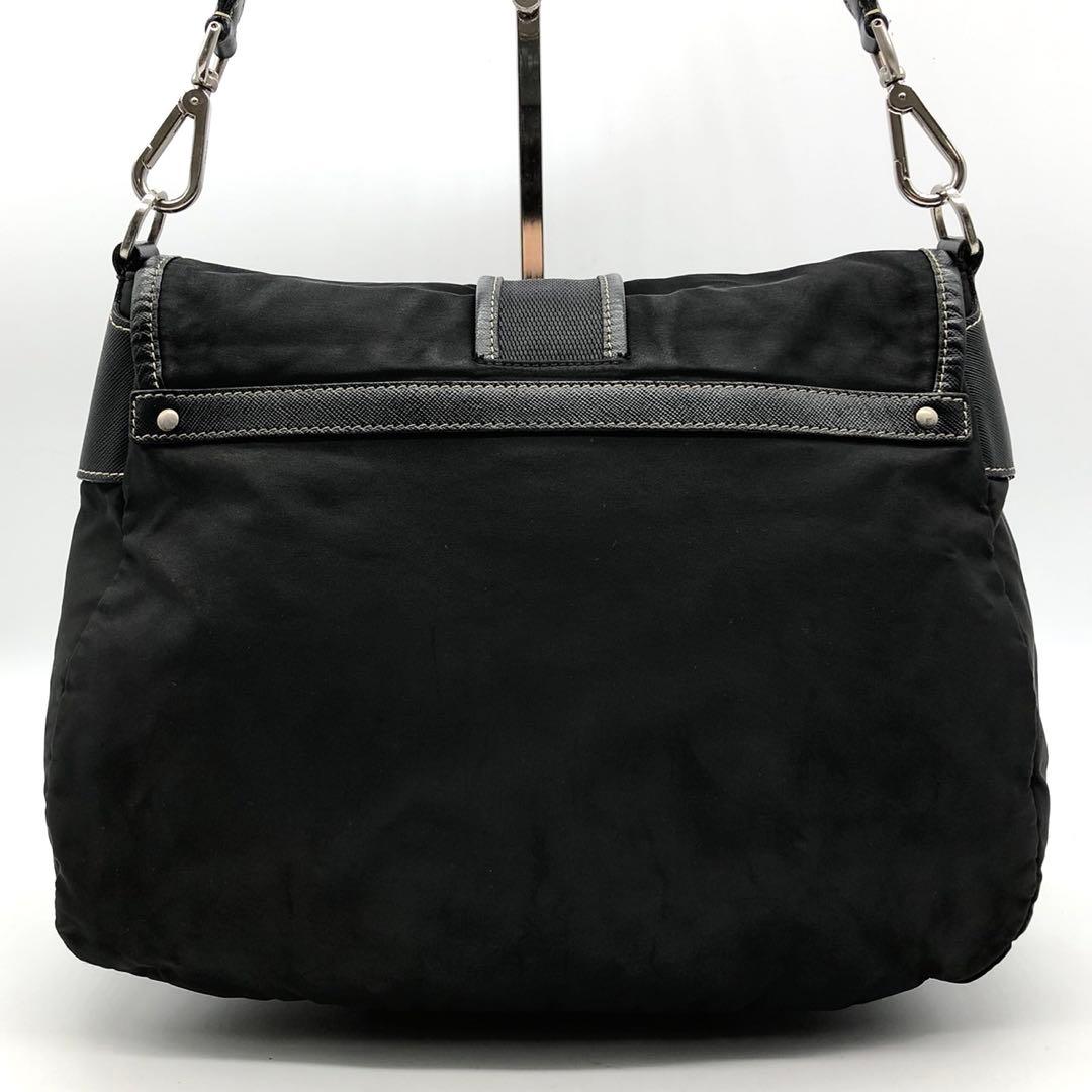 ✨ギャランティ付✨ プラダ ショルダーバッグ 三角ロゴプレート ナイロン レザー