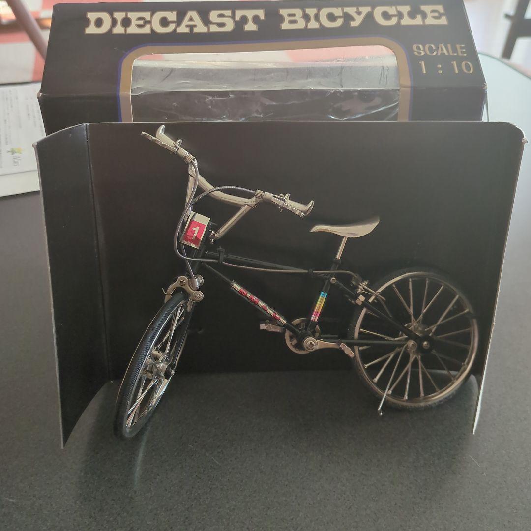 ダイキャスト自転車 1:10スケール 楽天市場】自転車模型 ロードバイク 模型 ダイキャスト 1:10スケール
