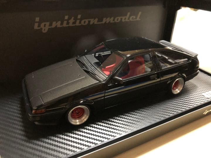 イグニッションモデル　AE86 カスタム品　1/18 IG1057
