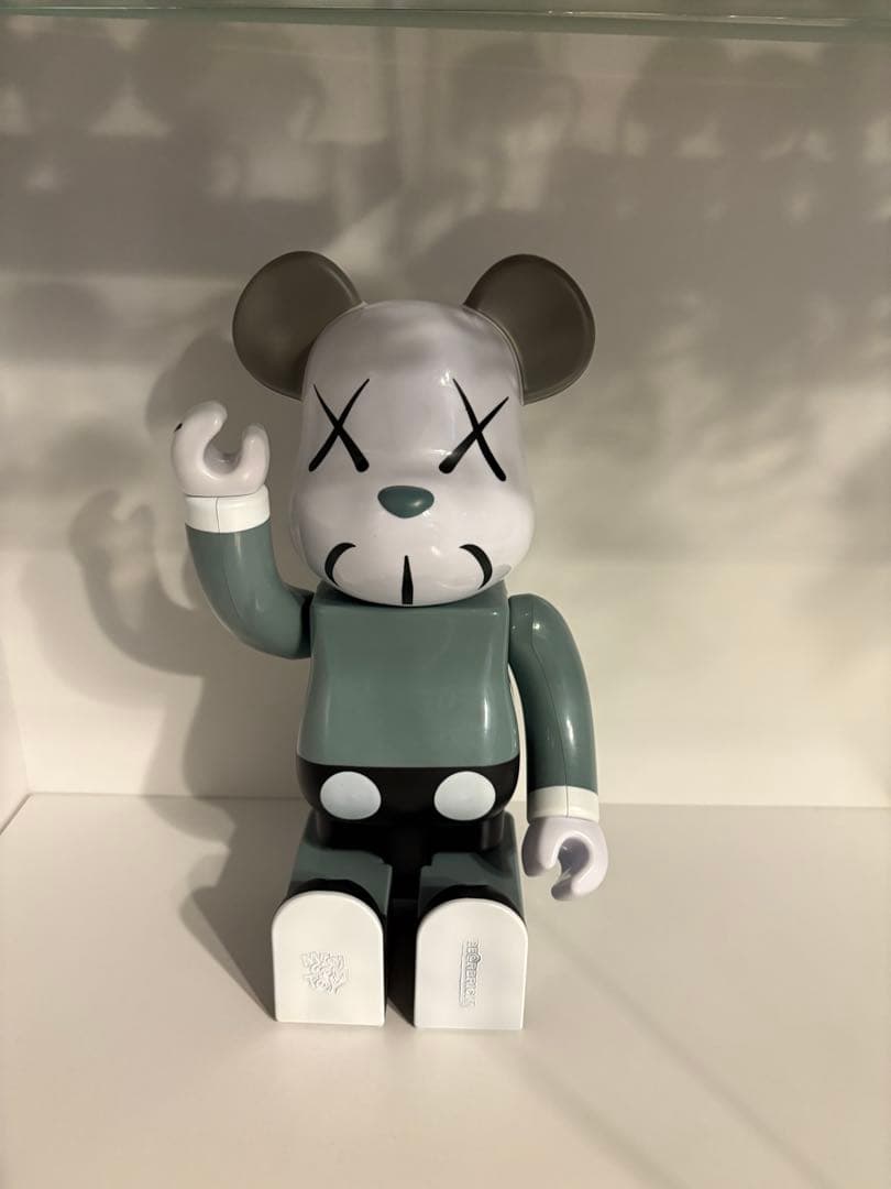 bearbrick × kaws 400% 28cm 参考価格】WORLD WIDE TOUR BE@RBRICK