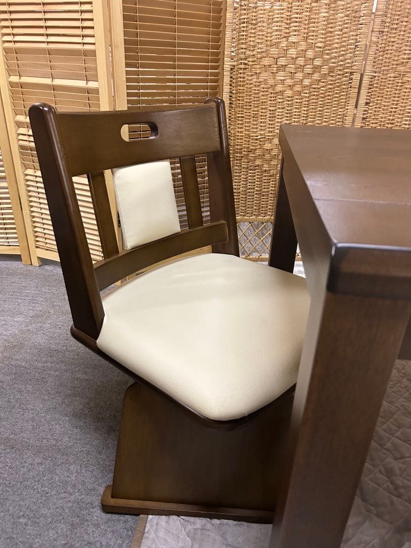 85㎝ 正方形 ハイタイプこたつ机 こたつ布団セット リズム柄