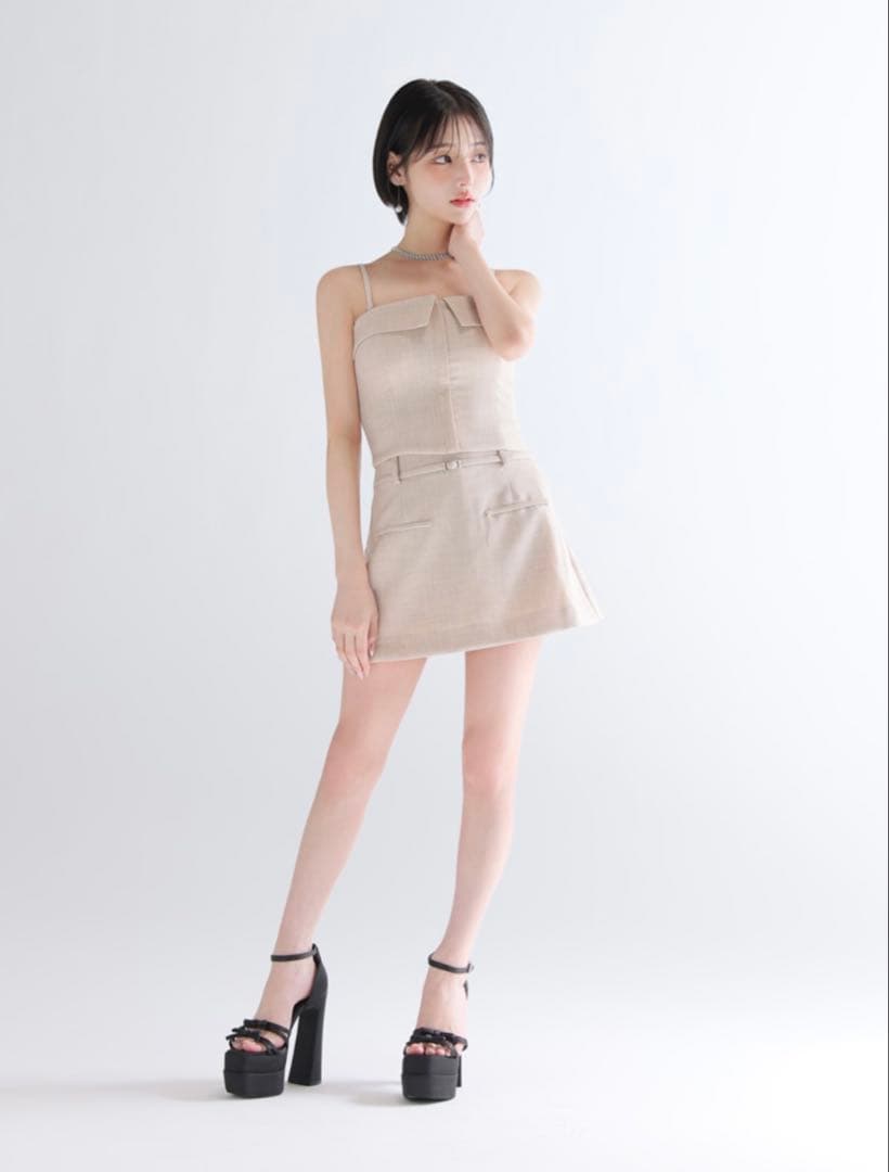 sugar ストラップ付きミニドレス ベージュ