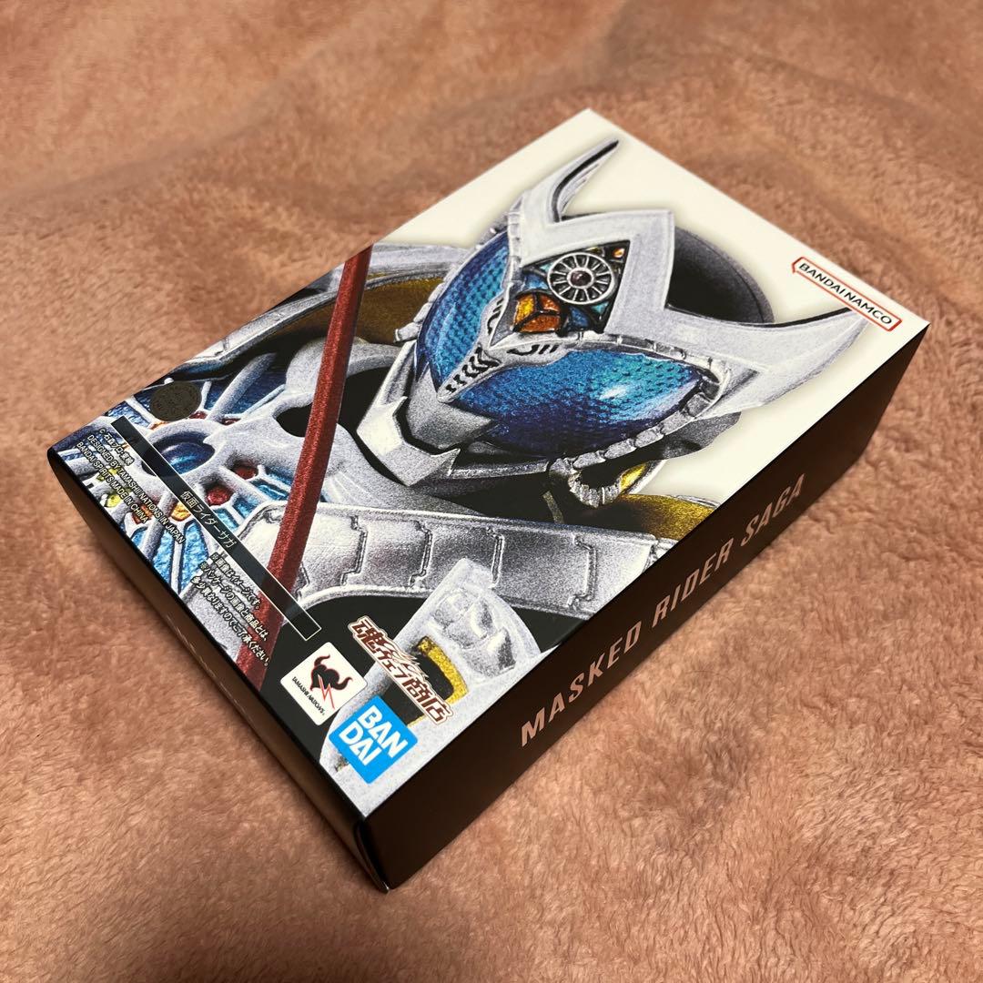 フィギュアーツ　真骨彫製法　仮面ライダーサガ　キバ　S.H.Figuarts