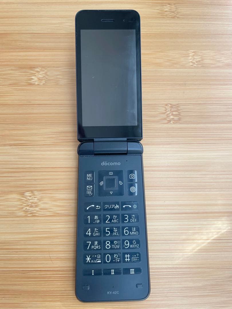 携帯電話 折りたたみ DIGNO docomo 黒 ブラック - メルカリ