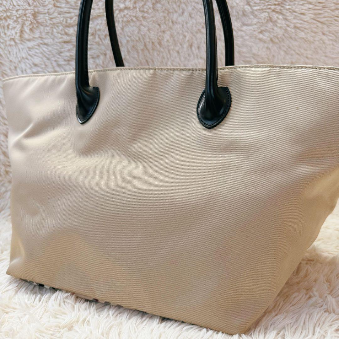 良品✨バーバリーロンドン ノバチェック ナイロン トートバッグ 舟形