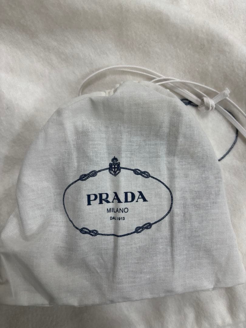 PRADA Re-Nylon バケットバッグ ブラック