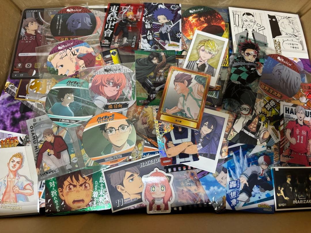 アニメキャラクター 紙類 大量 まとめ売り♡