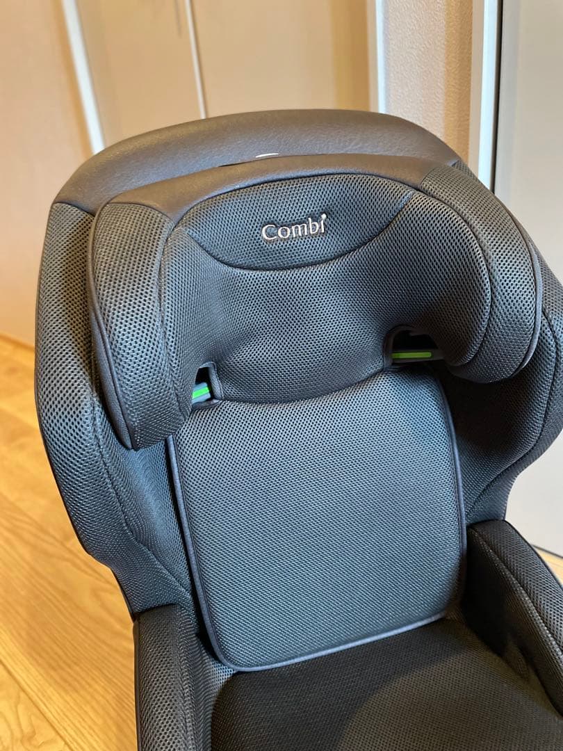 【新品未使用】コンビ ジョイトリップ アドバンス ジュニアシート　ブラウン