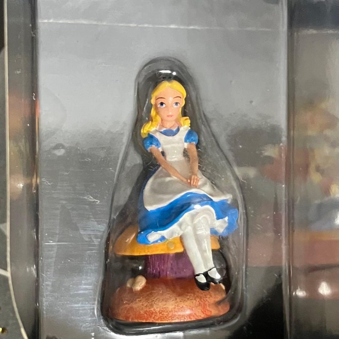 【希少】不思議の国のアリス　タイニーキングダム　6点セット　ディズニーストア