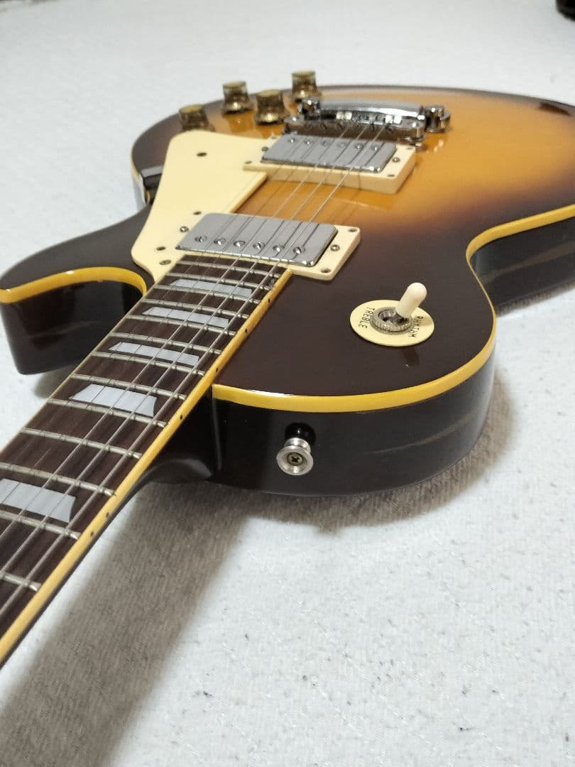 Greco グレコ レスポール スタンダード77' サンバースト セットネック