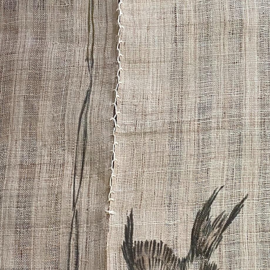 手描き麻暖簾【鳥と忍草】手染め のれん 巾81×144cm 一点物 アンティーク