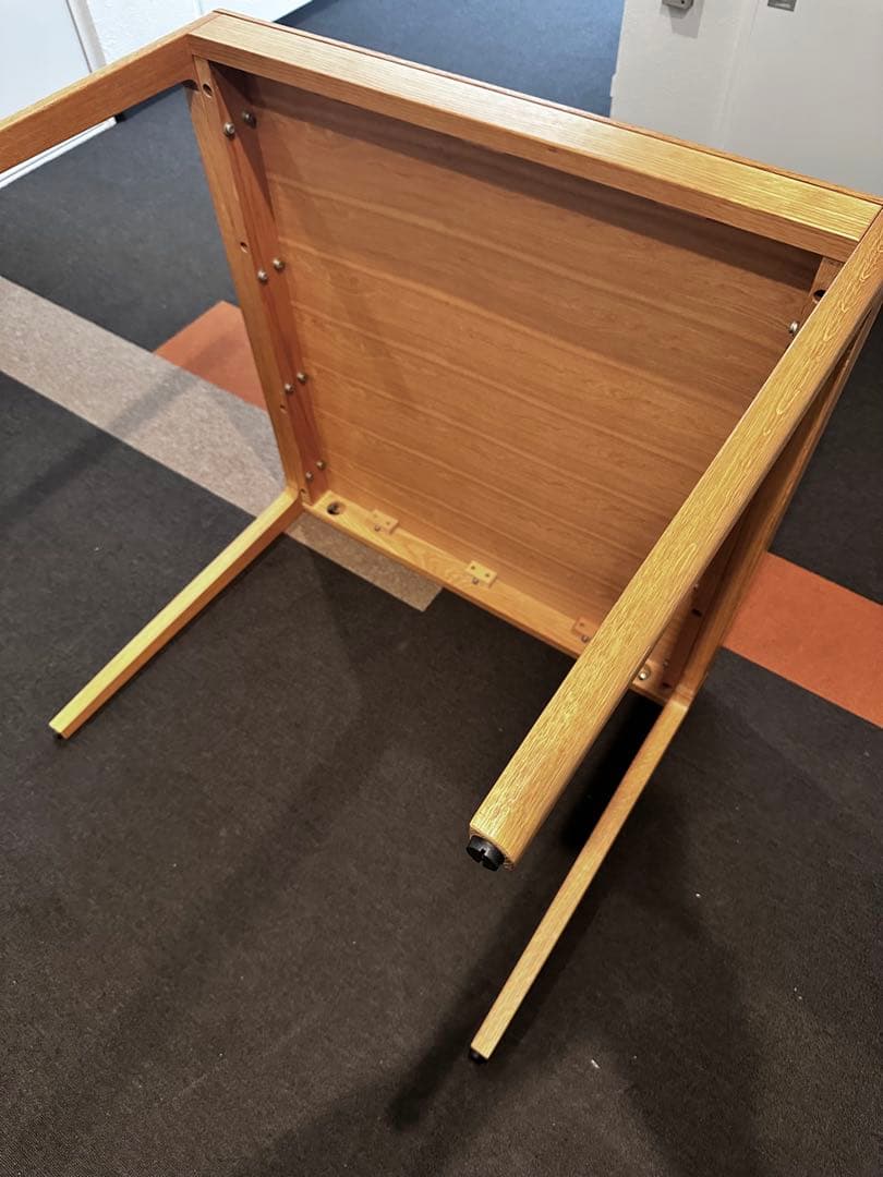 ダイニングテーブル 幅900×900 高さ700mm