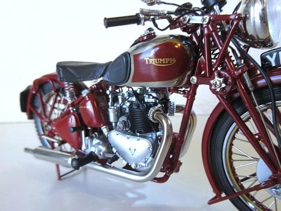 特価 MINICHAMPS (1/12) トラインフ Speed Twin