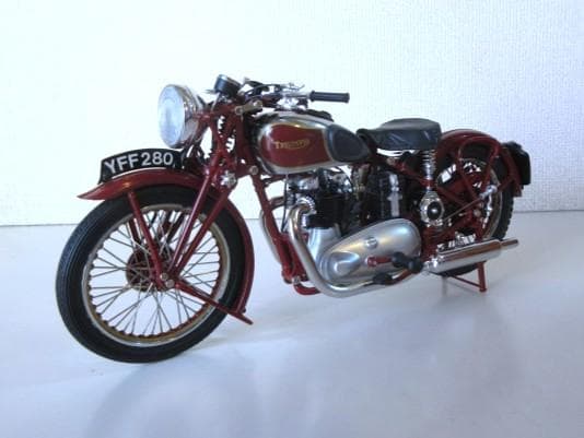 特価 MINICHAMPS (1/12) トラインフ Speed Twin