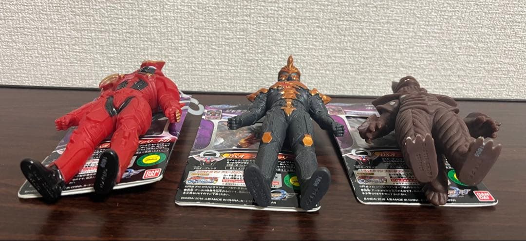 ウルトラ怪獣オーブ ホー グビラ ジャグラー 戀鬼 マガゼットン タグ