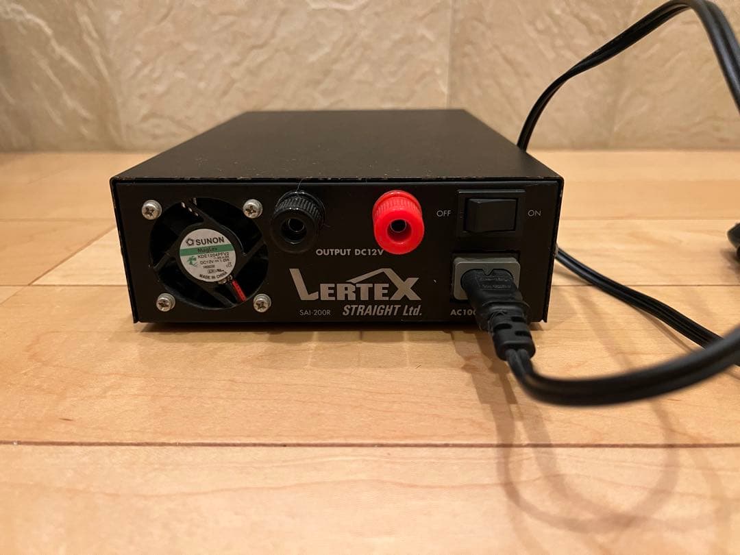 値下げ ストレート　バーテックス　ローノイズパワーサプライ　安定化電源