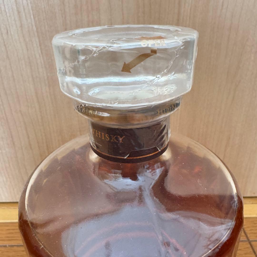 未開栓/希少】 サントリー 響 12年 意匠ボトル 白鷺 700ml 43% - メルカリ