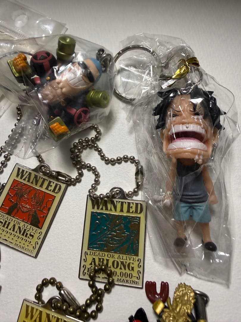 ONE PIECE ワンピース グッズ まとめ売り セット - メルカリ