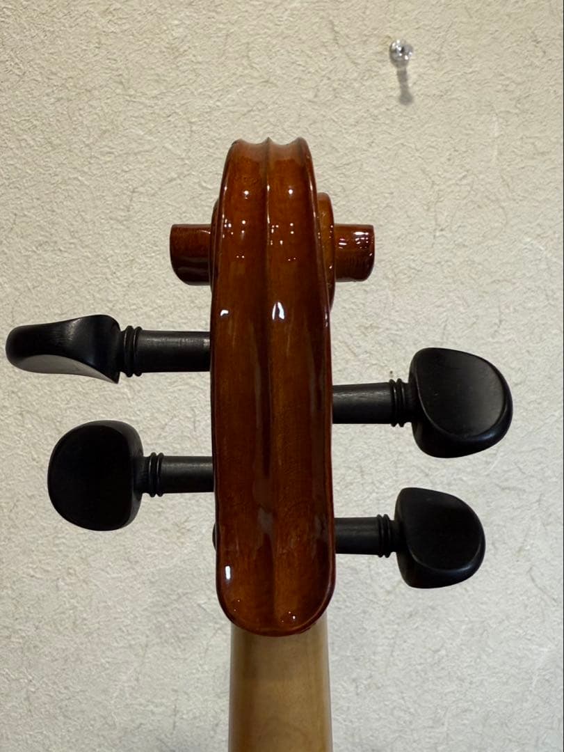 【送料込み】Aubert オーベール　バイオリン　肩当・ケース付　4/4サイズ