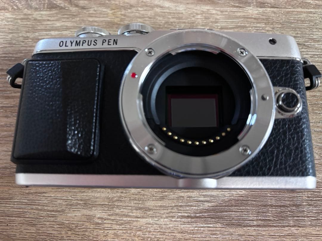 OLYMPUS PEN Lite E-PL7 ミラーレス一眼カメラ