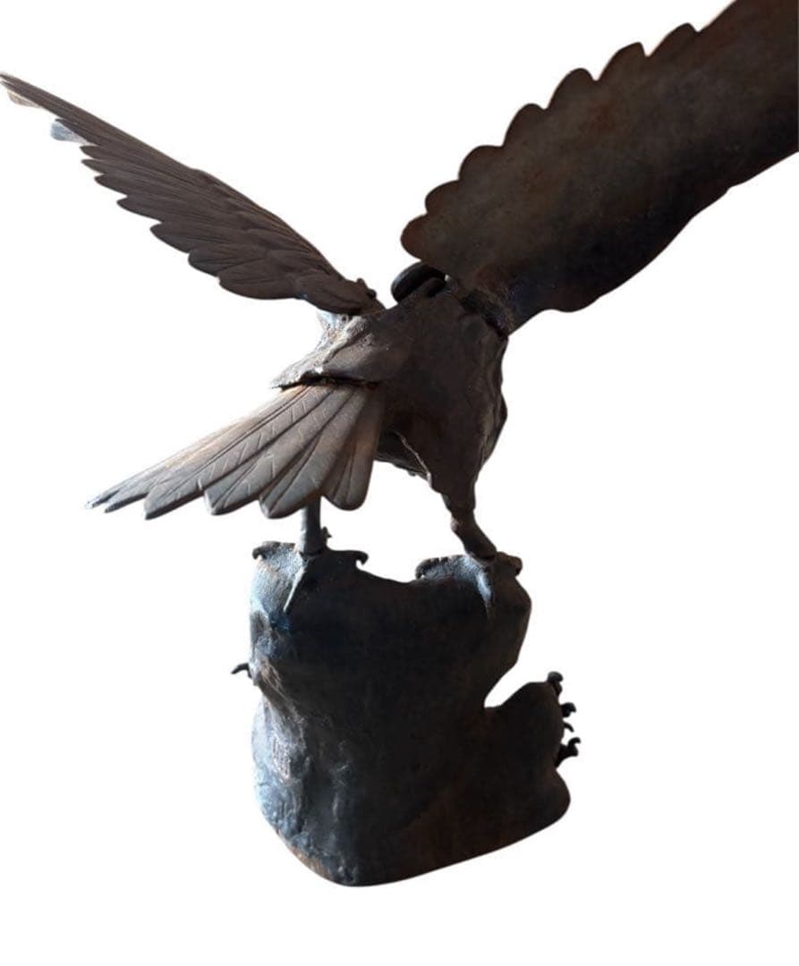 大特価‼️ 置物　鷹　鷲　金属製　金属工芸品　インテリア　銅 骨董品