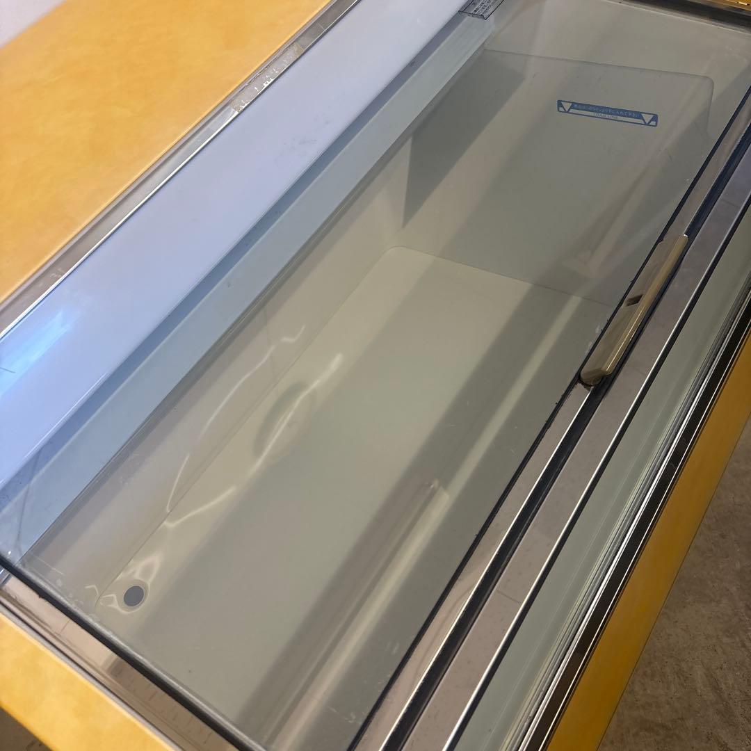 サンデン冷凍ショーケースGSR-900XB