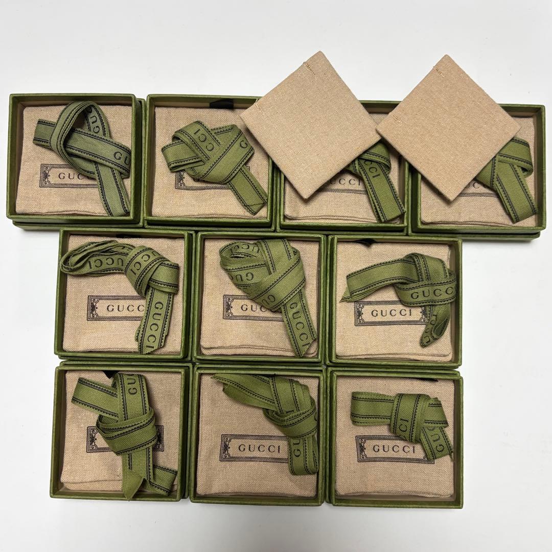 美品　グッチ　保存袋　空箱　10個セット　アクセサリー入れ 現行品　緑　麻 美品 グッチ 保存袋 空箱 10個セット アクセサリー入れ 現行品 緑 麻