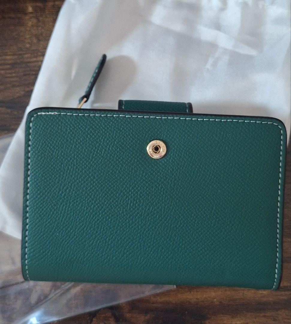 超美品 COACH 財布 グリーン