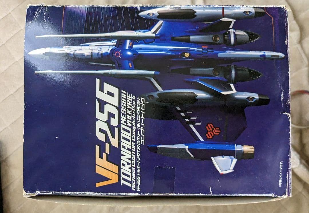 ⚠箱傷有・パーツ欠損有　DX超合金 VF-25G トルネードメサイアバルキリー