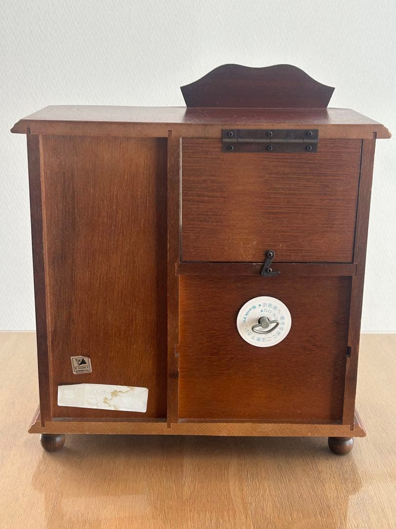 【リトルグレイラビット】 木製 ジュエリーボックス（オルゴール付き）