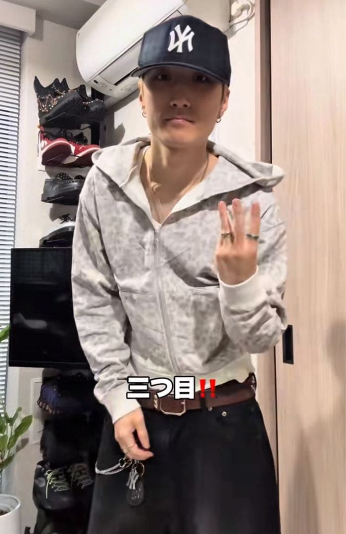 tig着用future archive camo zip up