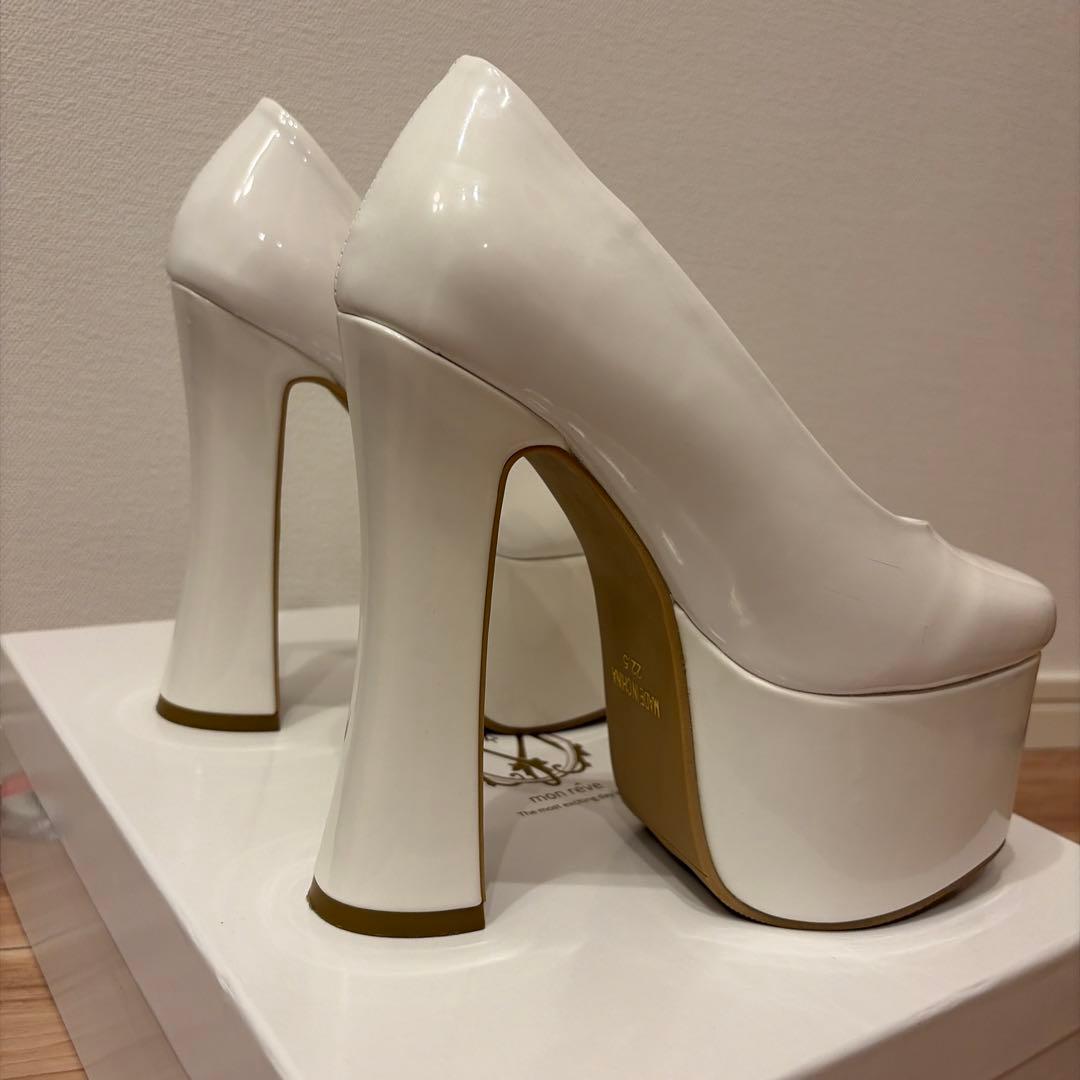 ブライダルシューズ 22.5 エナメルホワイト 15cm（プラットフォーム）