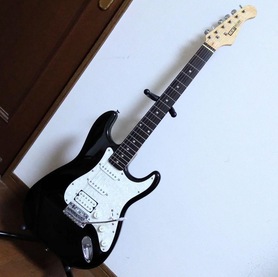 ROCKET DELUXE ストラトキャスタータイプ エレキギター