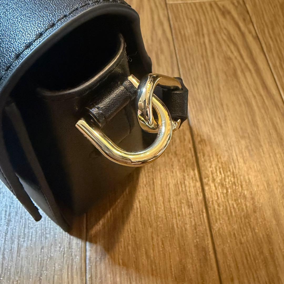 【最終値下げ】FURLA ブラック ショルダーバッグ