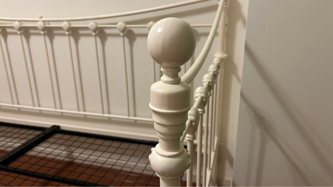 【最終値下げ】ローラアシュレイ　ベッドフレーム　プリンセス