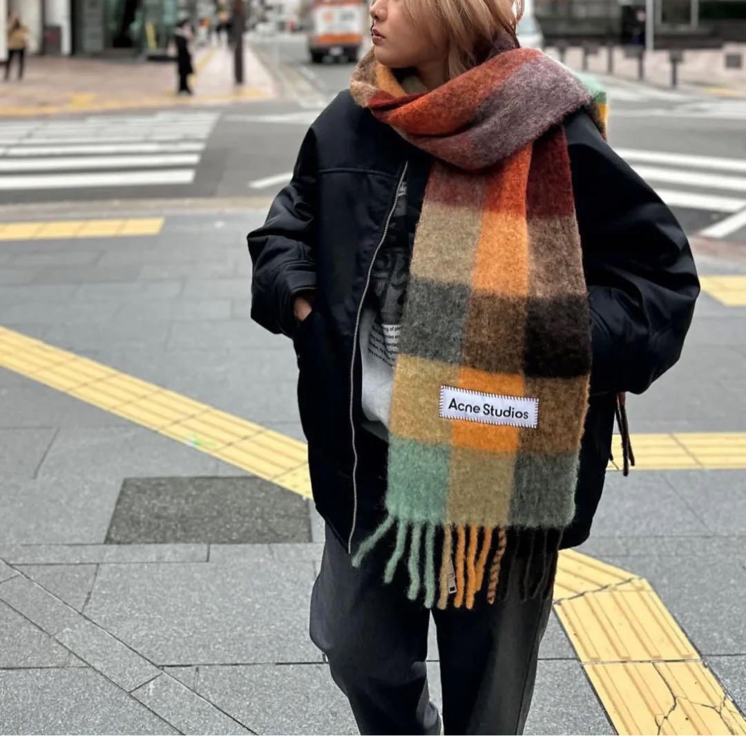 Acne Studios チェック柄マフラー