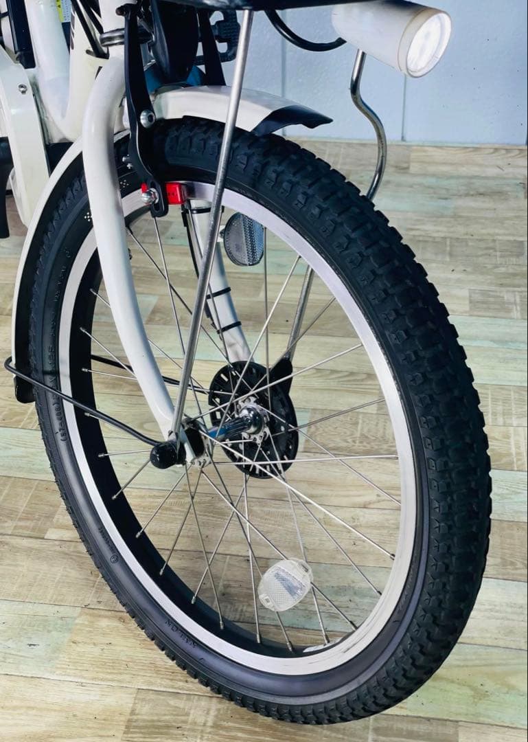 2952ブリヂストン8.7アンペア20インチ子供乗せ　電動アシスト自転車