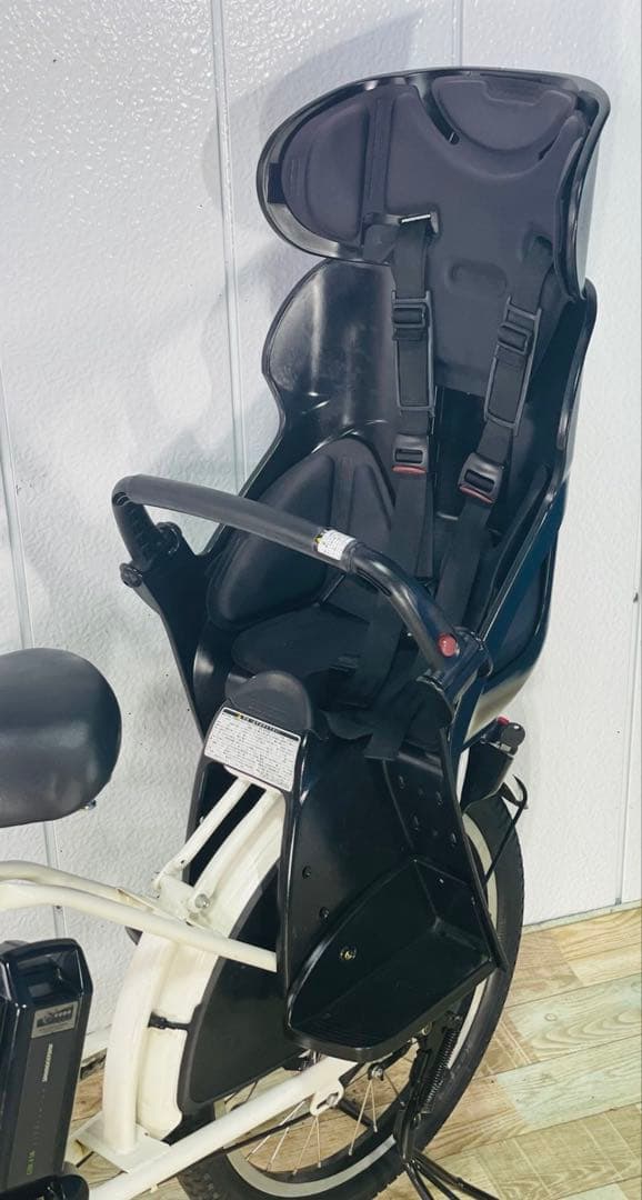 2952ブリヂストン8.7アンペア20インチ子供乗せ　電動アシスト自転車
