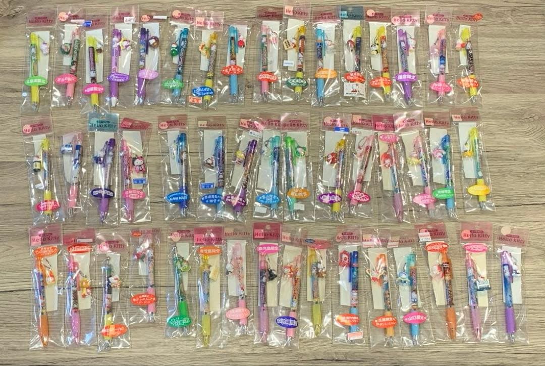 【新品★レア】ご当地キティ　ボールペン　47本　まとめ売り レア多数 Hello Kitty ご当地キティ ボールペン 21本 レア多数 Hello